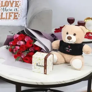 Queen of Heart Bouquet Trio Combo Gift in Dubai