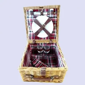 winslow-picnic-basket-couples