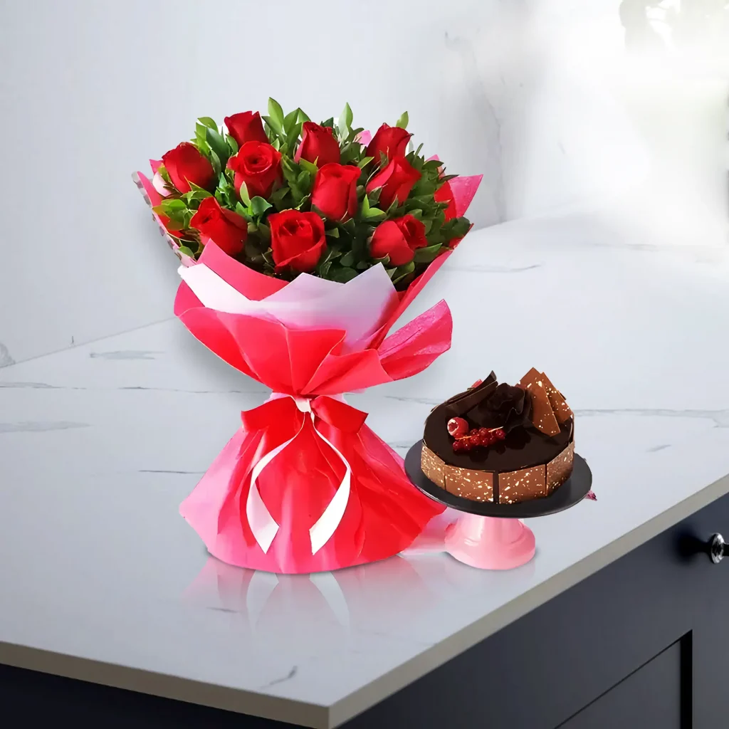 10 Red Roses Bouquet and Fudge Cake