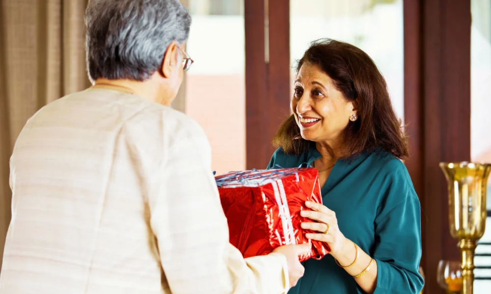 What Is the Most Thoughtful Gift for a Wife (1)